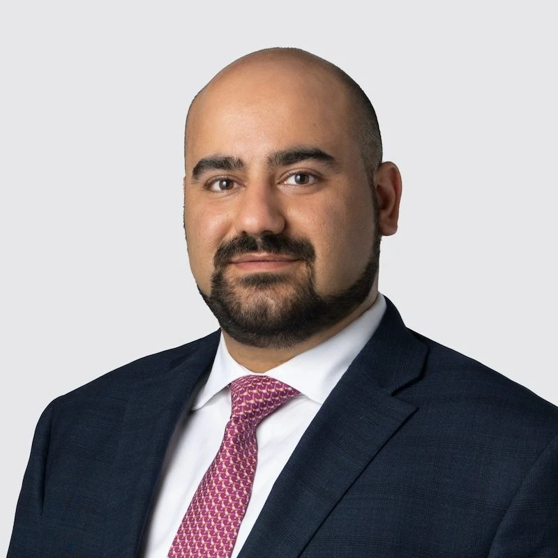 Officials Identified One Dead, and 3 Injured after Crash Involving Freightliner Truck on I-20 in Smith County